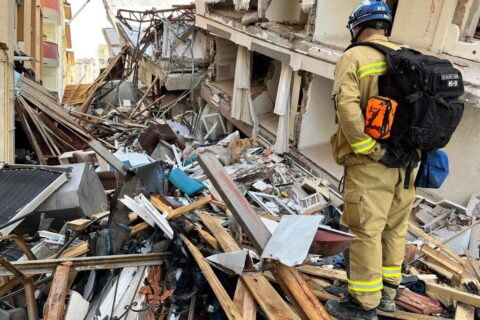 Trafi és Dr. Mezősi Tamás mentés közben Antakyában